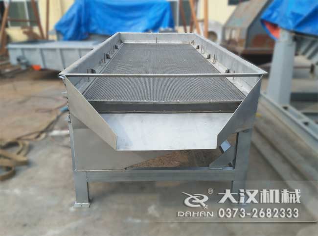 锯末直线妖精视频在哪个网址播放