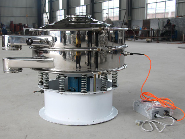 超声波旋振筛加装超声波换能器实现超细物料的筛分与除杂。